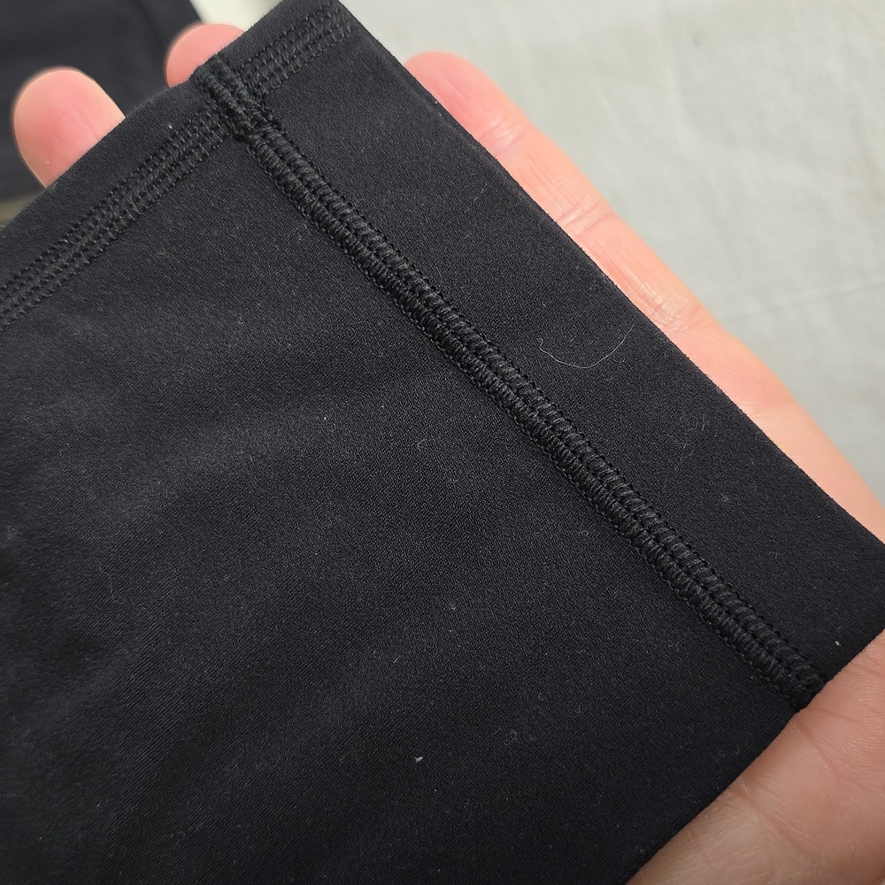 Lululemon Athletica Black Cropped Leggings Size 6 - Picture 11 of 12